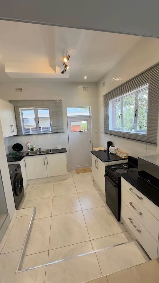 Fitted kitchen in a Bonga Villa self-catering apartment